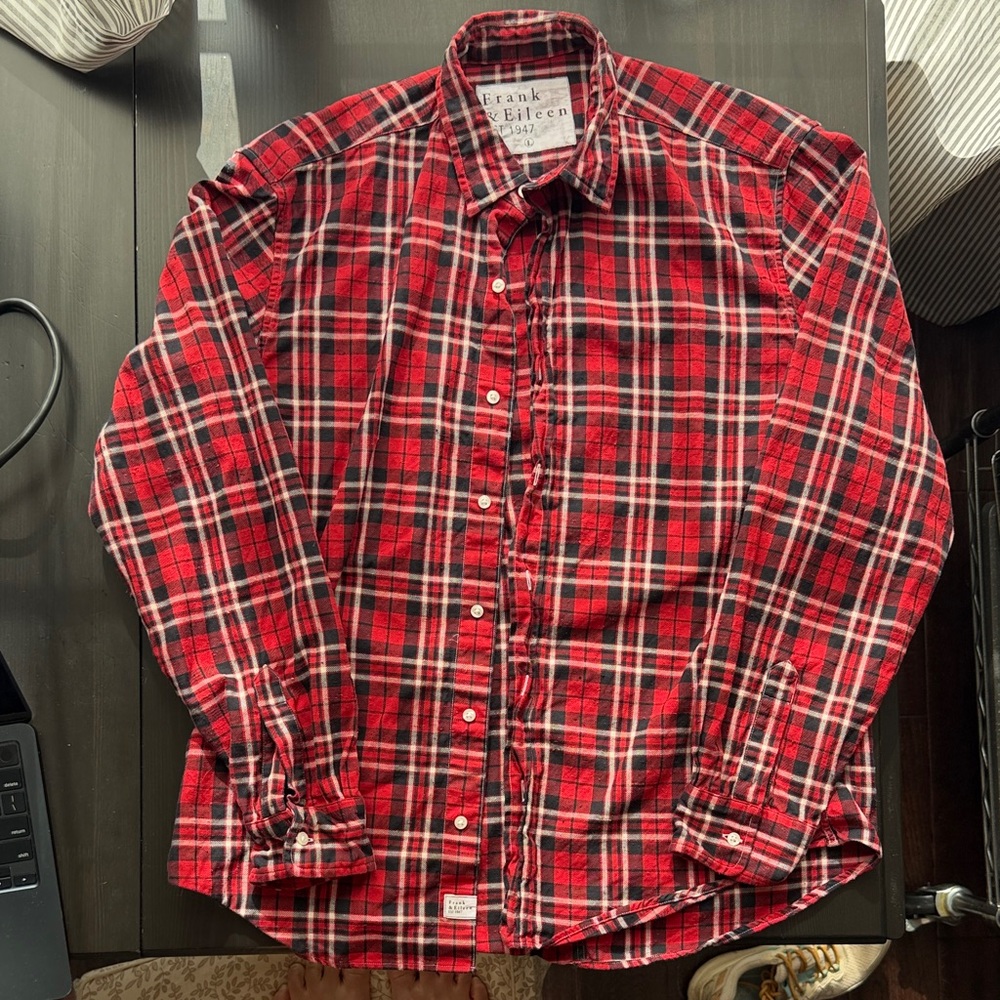 Frank & Eileen Women's Red and Black Plaid Shirt Finbar Large Textured
